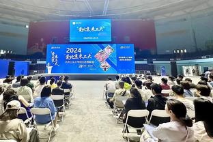 邓恩：我认为哈兰德会在曼城待到25岁左右，转会费接近2亿镑